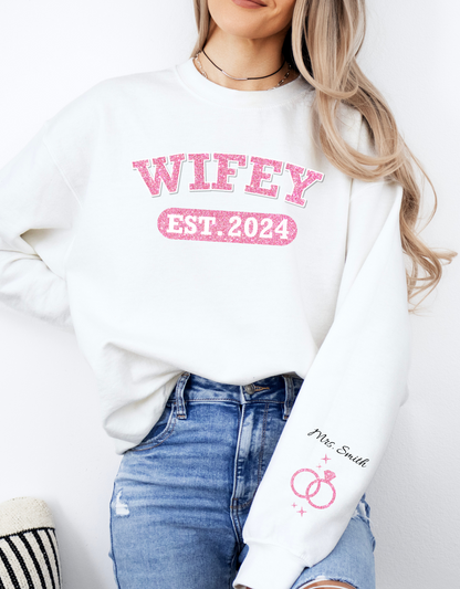 Personalized Wifey Crewneck Sweatshirt Pink